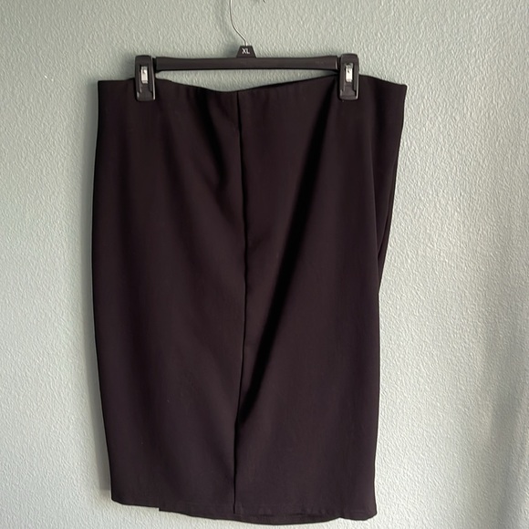 NWOT Torrid Midi Skirt - Picture 5 of 7
